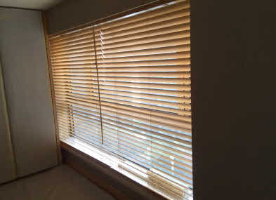 Natural Color wooden Venetian Blinds